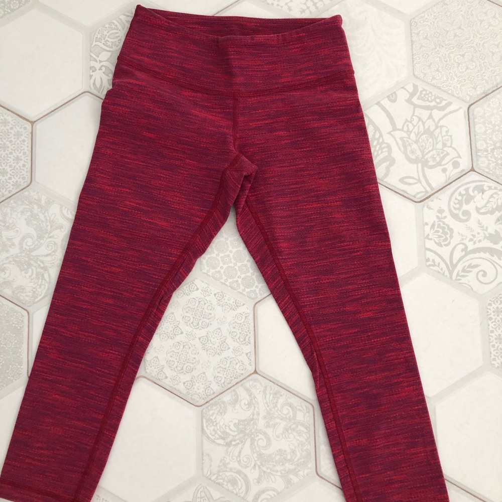 Lululemon Size 4 Capri Leggings